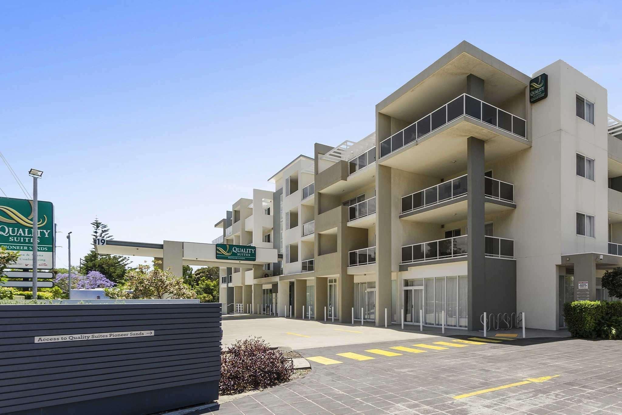 Quality Pioneer Sands Aparthotel
